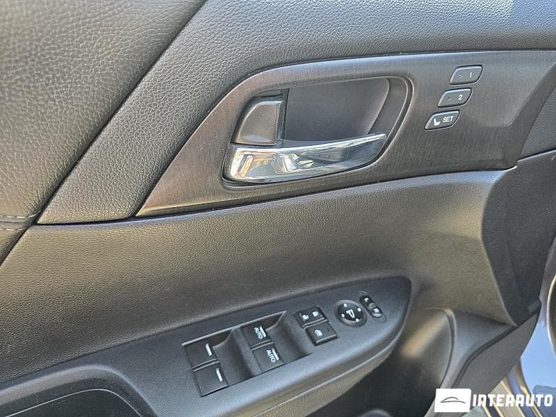 Honda Accord 2015 — Миниатюра 18