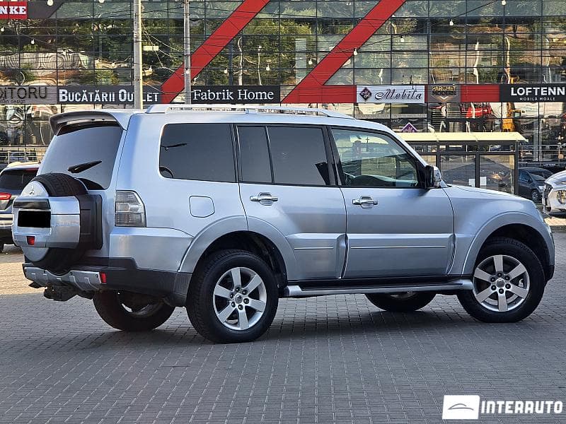 Mitsubishi Pajero 2007 — Миниатюра 3