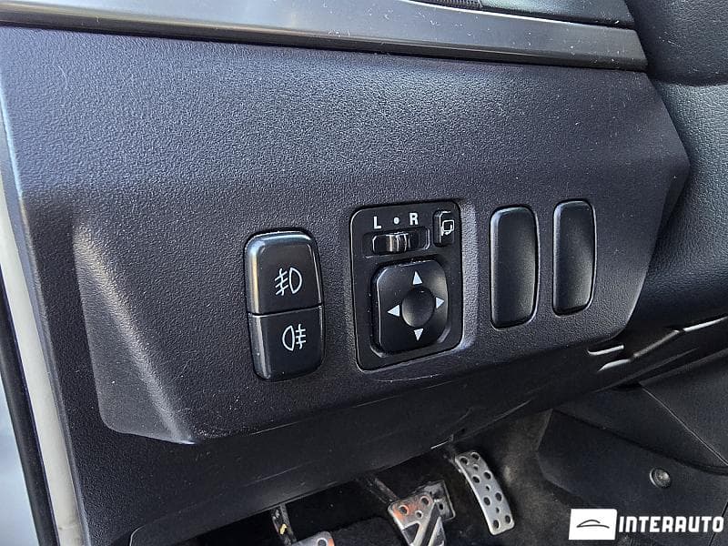 Mitsubishi Pajero 2007 — Миниатюра 15