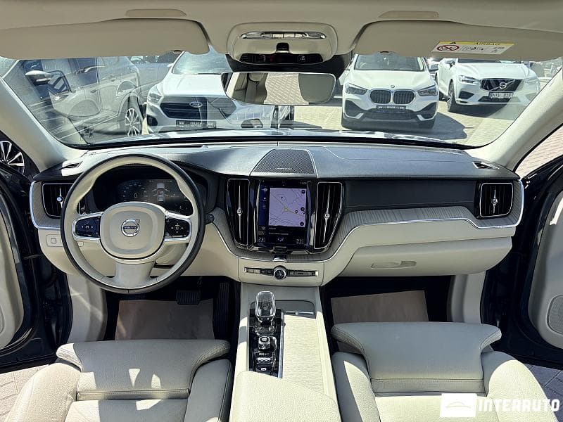 Volvo XC 60 2020 — Миниатюра 6