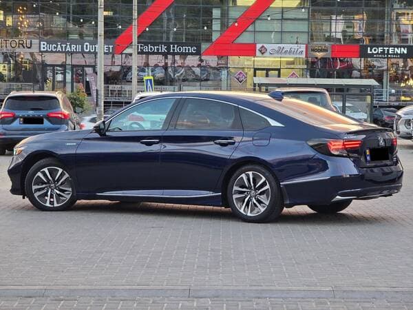2019 Honda Accord — Miniatură 4