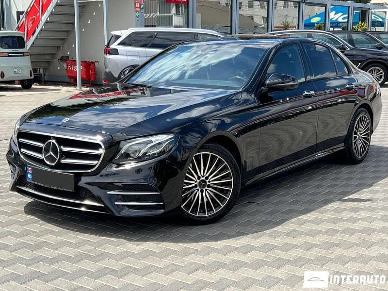 Mercedes E 220 2019 — Миниатюра 3