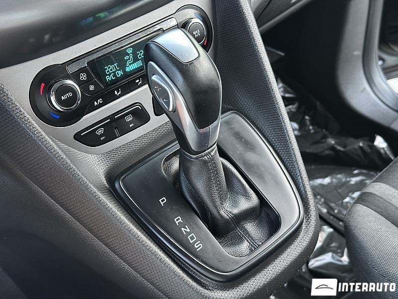 Ford Tourneo Connect 2017 — Миниатюра 12