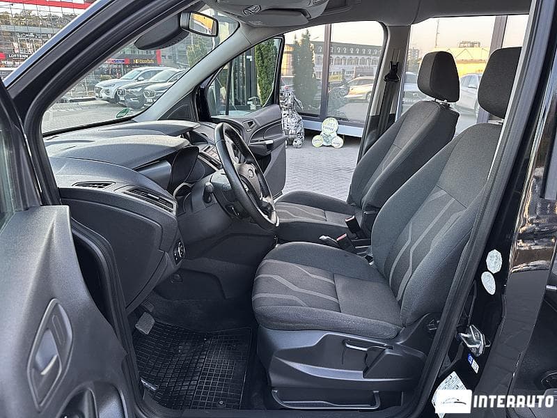 Ford Tourneo Connect 2017 — Миниатюра 5
