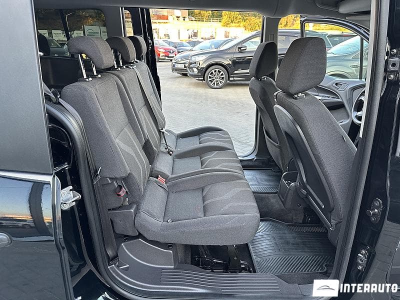 Ford Tourneo Connect 2017 — Миниатюра 14