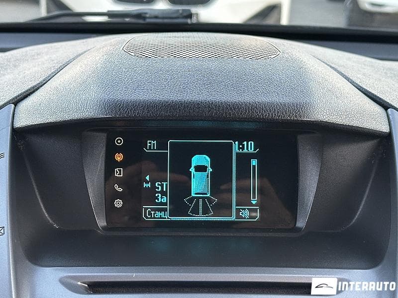 Ford Tourneo Connect 2017 — Миниатюра 10
