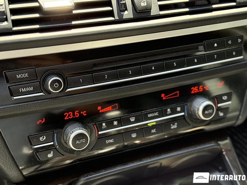 BMW 528 2016 — Миниатюра 12