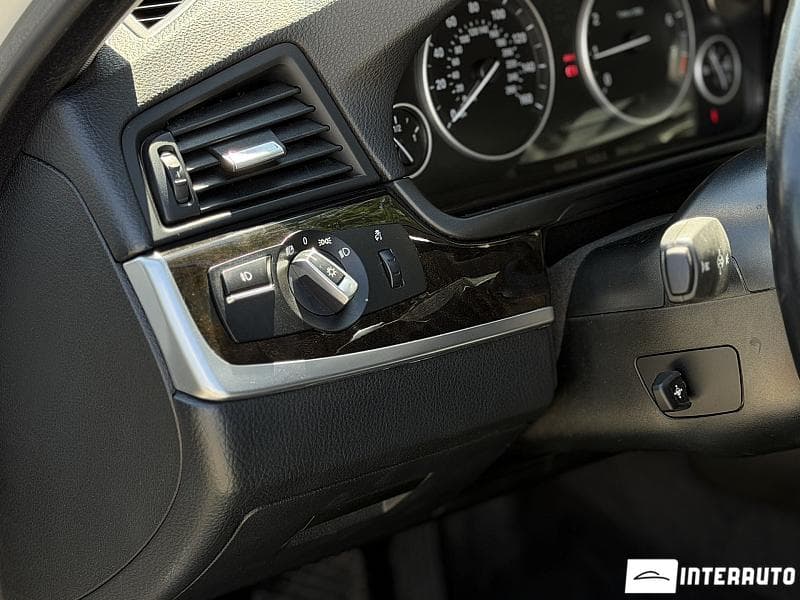 BMW 528 2016 — Миниатюра 8