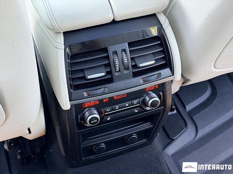 2017 BMW X5 4.0e — Miniatură 18