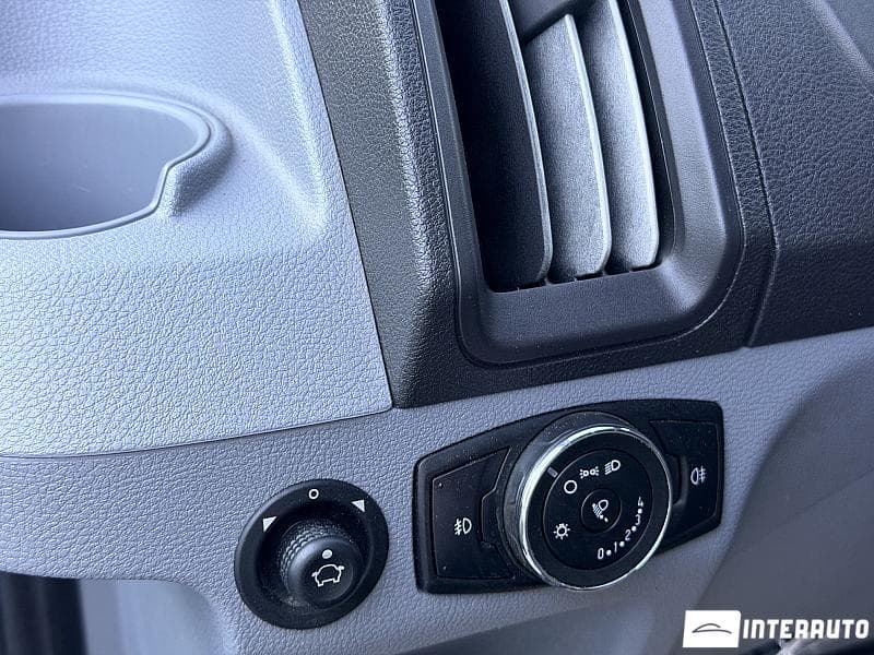 Ford Transit 2017 — Миниатюра 12