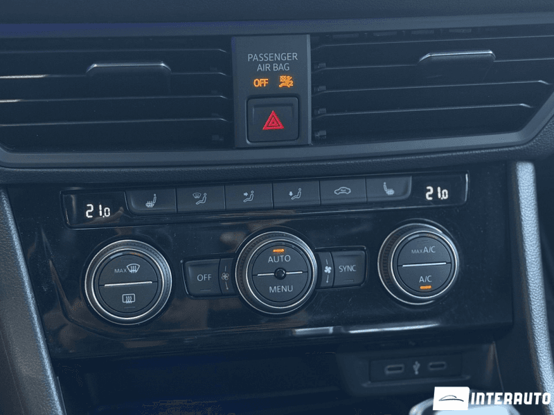 2022 Volkswagen Jetta — Miniatură 15