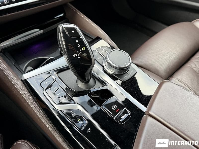BMW 530e 2022 — Миниатюра 3