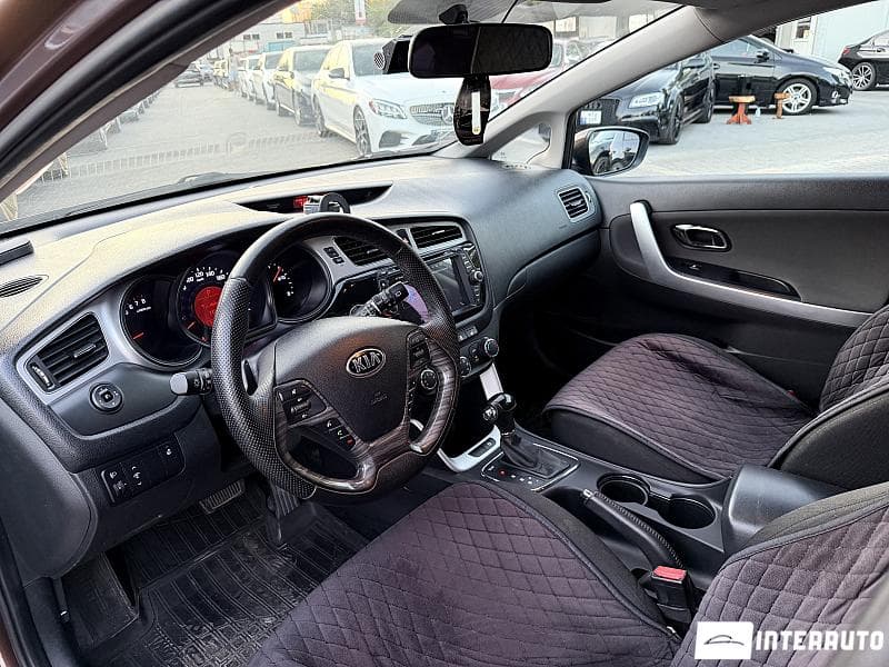 Kia Ceed 2013 — Миниатюра 5