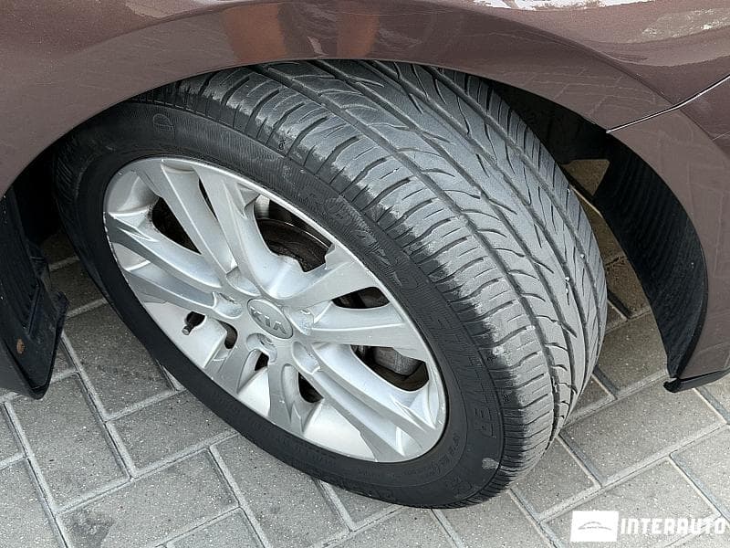 Kia Ceed 2013 — Миниатюра 18