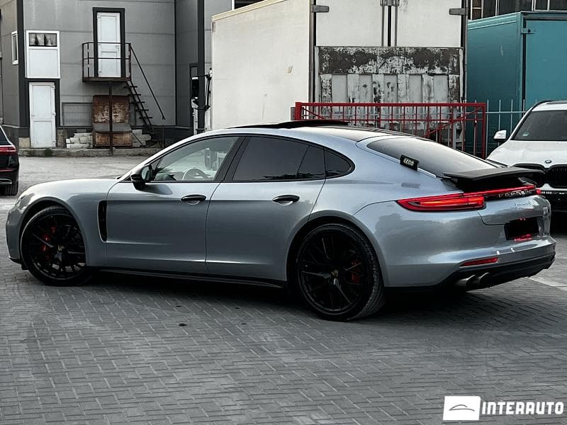 Porsche Panamera 4S 2018 — Миниатюра 2