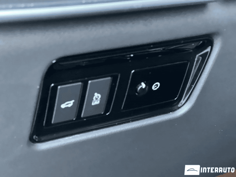 Jaguar F-Pace 2019 — Миниатюра 18