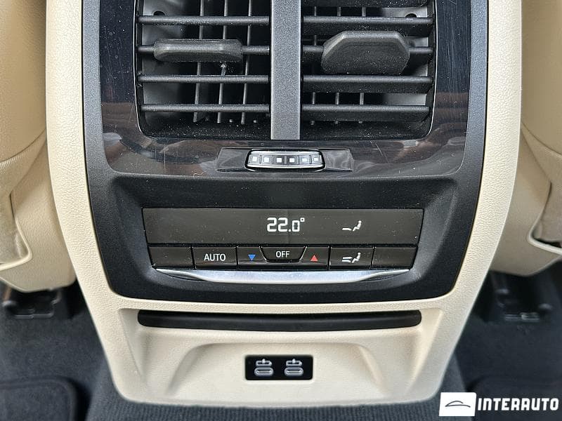 BMW X3 3.0i 2022 — Миниатюра 14