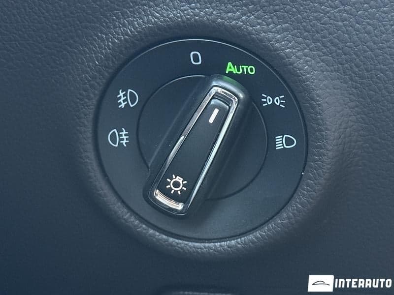 Skoda Superb 2016 — Миниатюра 10
