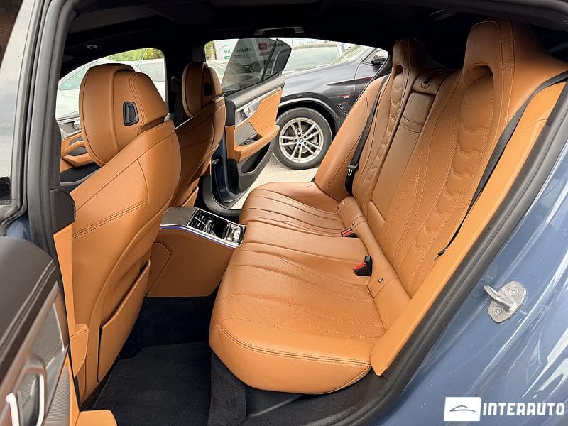 BMW 840i 2021 — Миниатюра 19