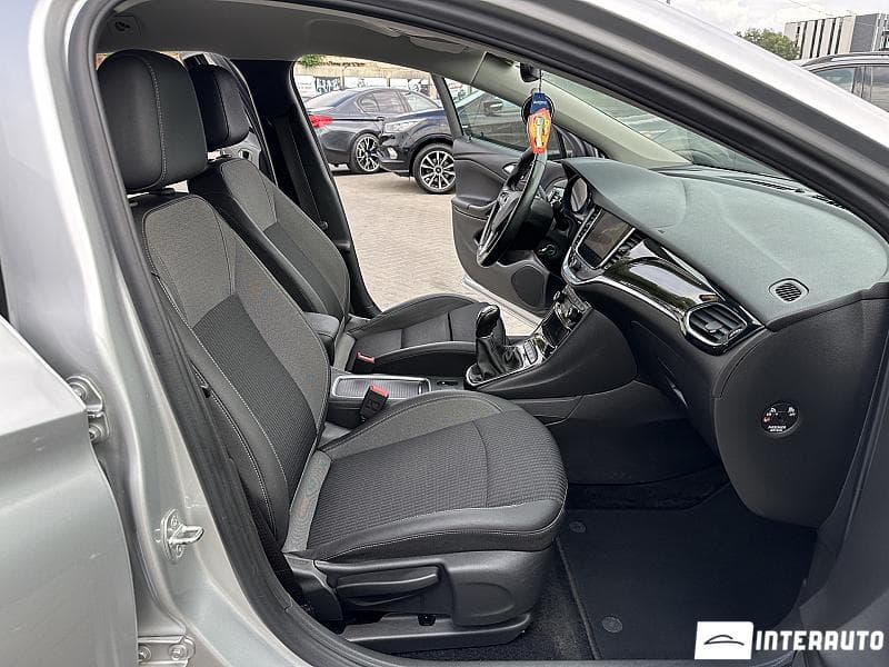 Opel Astra 2021 — Миниатюра 13
