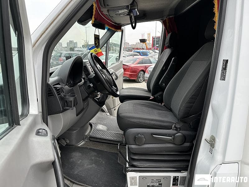 Mercedes Sprinter 2018 — Миниатюра 5