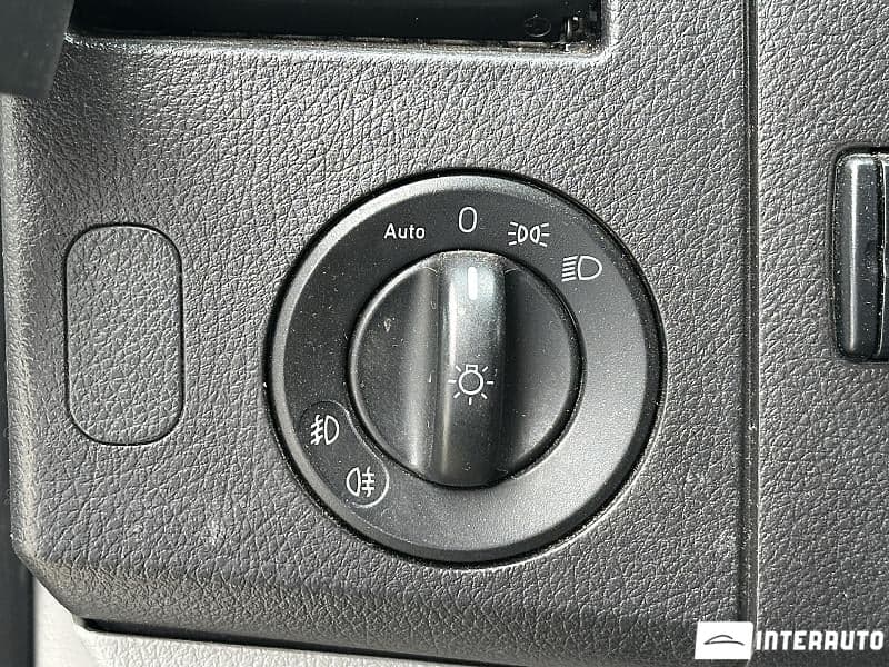 Mercedes Sprinter 2018 — Миниатюра 16