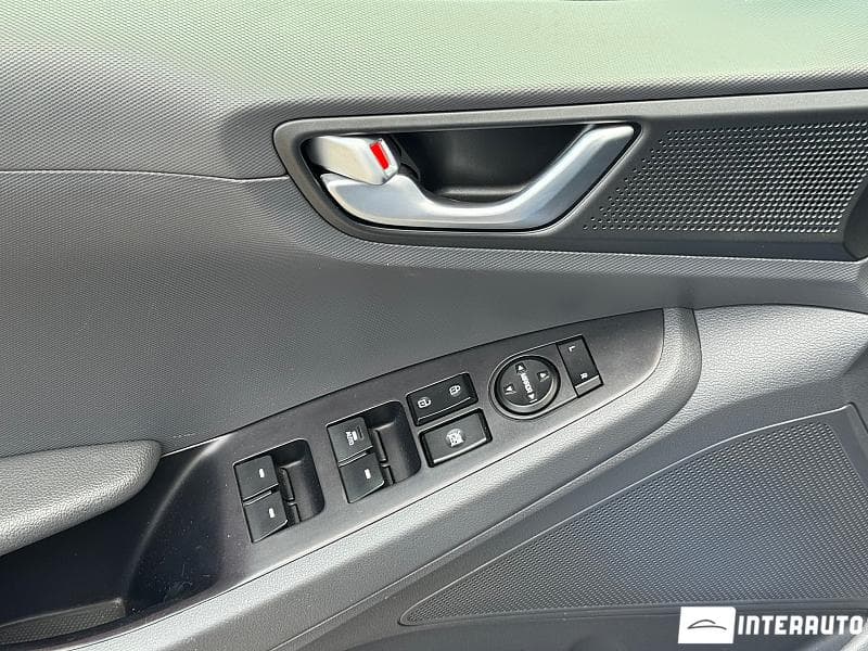 Hyundai Ioniq 2017 — Миниатюра 7