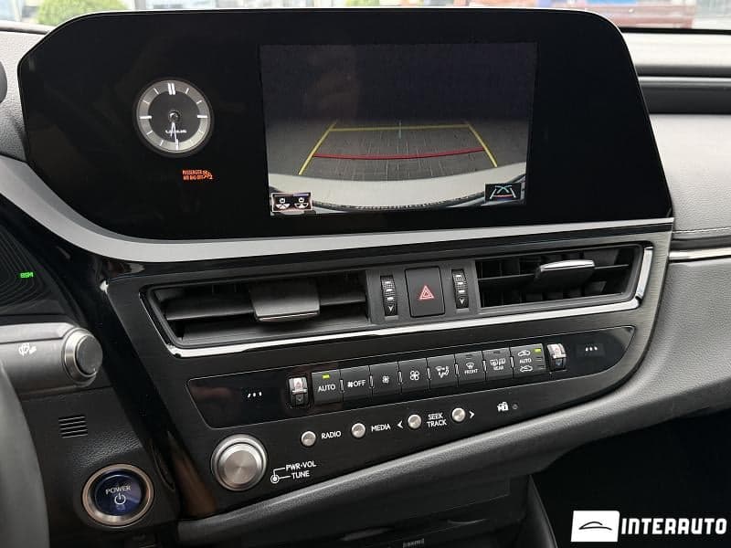 Lexus ES 300h 2022 — Миниатюра 14