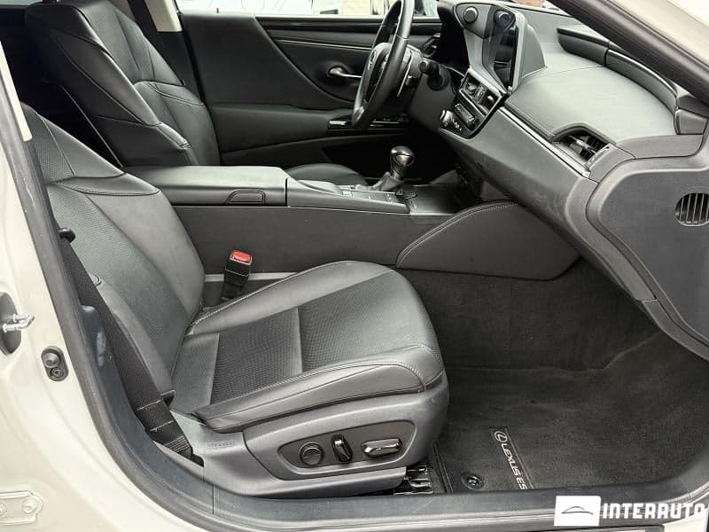Lexus ES 300h 2022 — Миниатюра 16