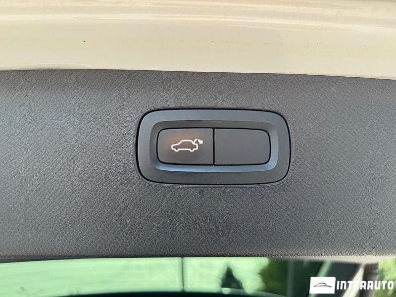 Volvo XC 90 2019 — Миниатюра 20