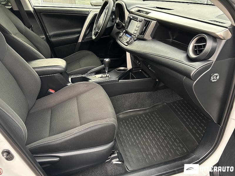 Toyota Rav-4 2015 — Миниатюра 15