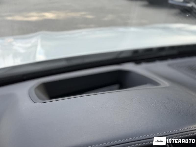 BMW 740e 2016 — Миниатюра 9