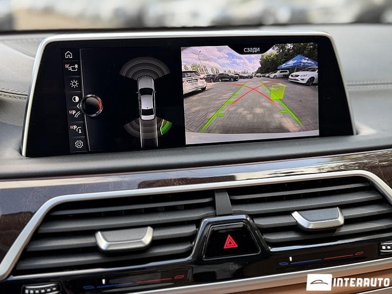 BMW 740e 2016 — Миниатюра 13
