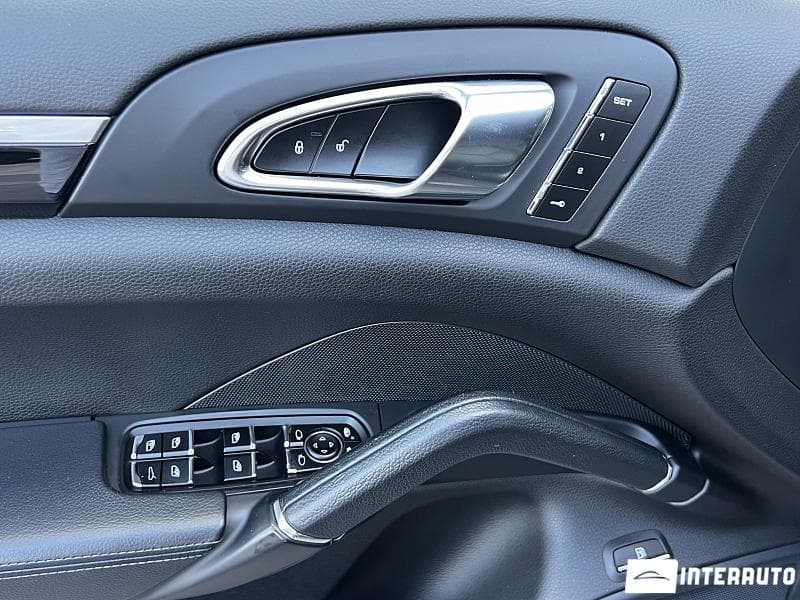 Porsche Cayenne S 2015 — Миниатюра 14