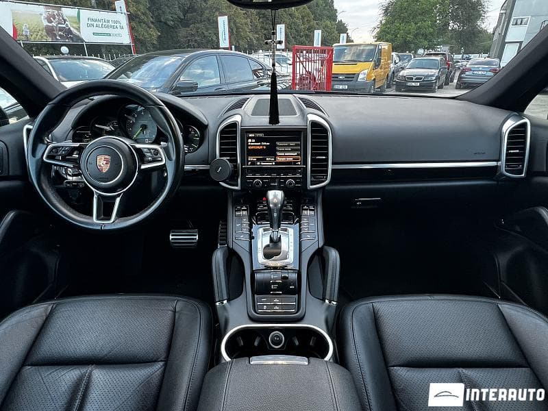 Porsche Cayenne S 2015 — Миниатюра 7