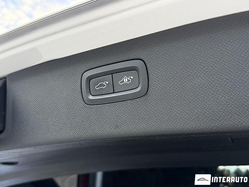 Volvo XC 90 2018 — Миниатюра 20