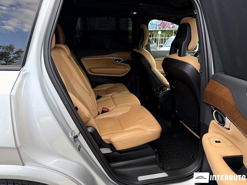 Volvo XC 90 2018 — Миниатюра 8