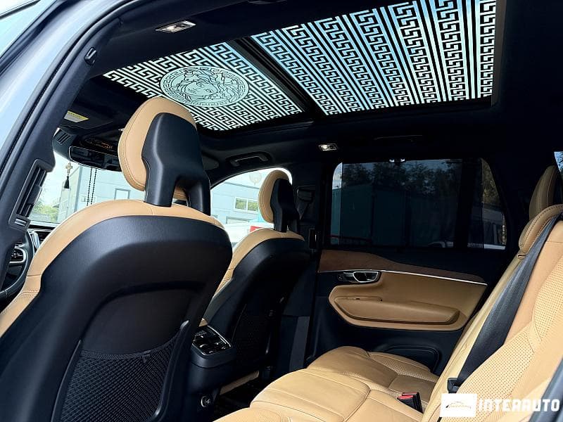 Volvo XC 90 2018 — Миниатюра 9