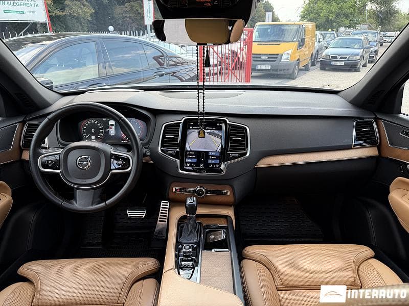Volvo XC 90 2018 — Миниатюра 10