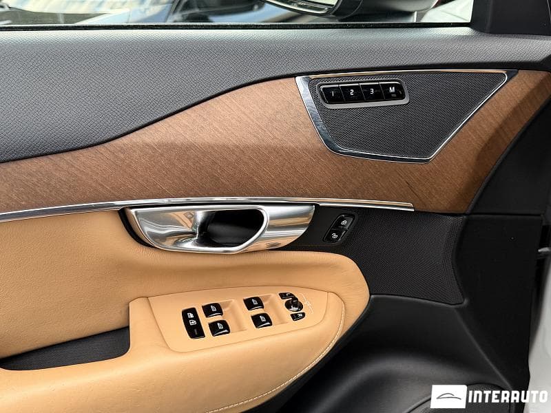 Volvo XC 90 2018 — Миниатюра 17