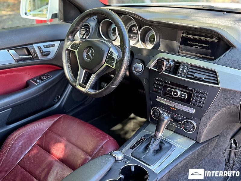 2015 Mercedes C 250 — Miniatură 11