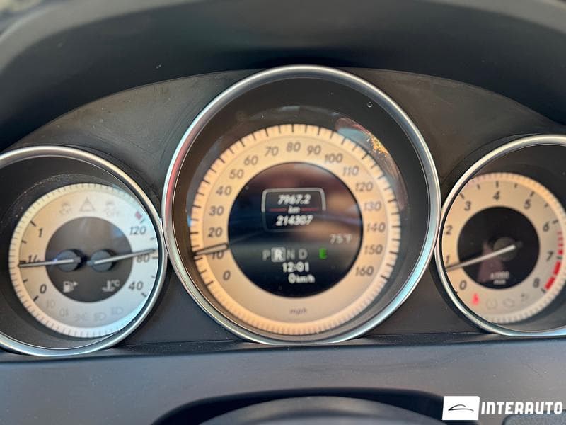 2015 Mercedes C 250 — Miniatură 9