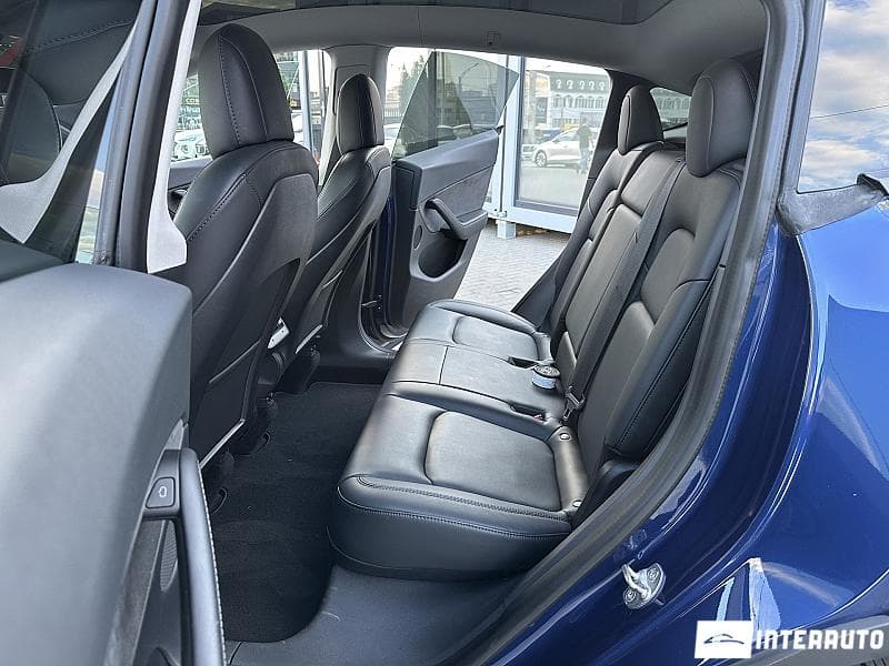 2021 Tesla Model Y — Miniatură 16