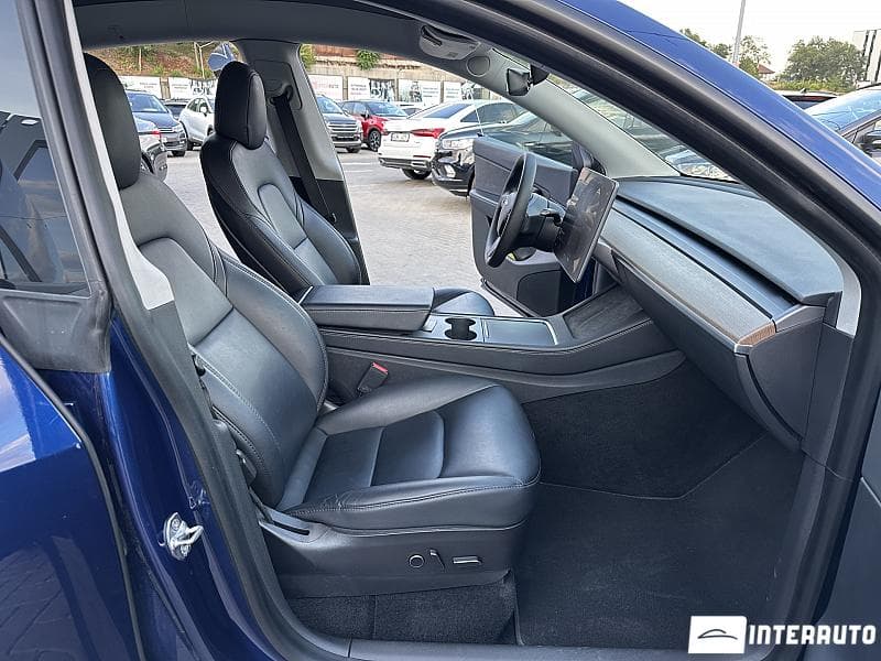 2021 Tesla Model Y — Miniatură 13