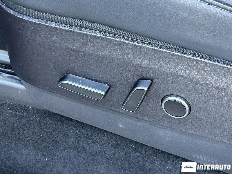 2021 Tesla Model Y — Miniatură 18