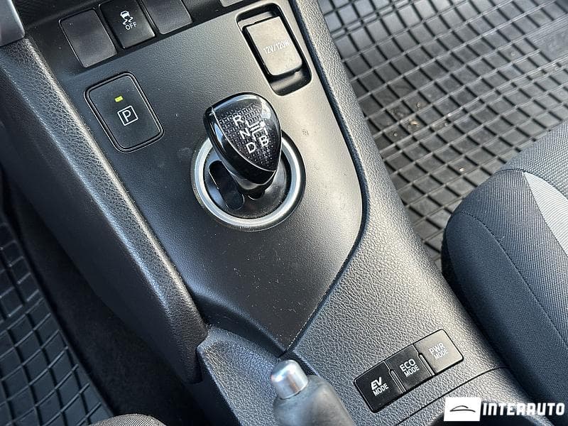 Toyota Auris 2016 — Миниатюра 11