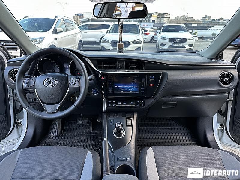 Toyota Auris 2016 — Миниатюра 6
