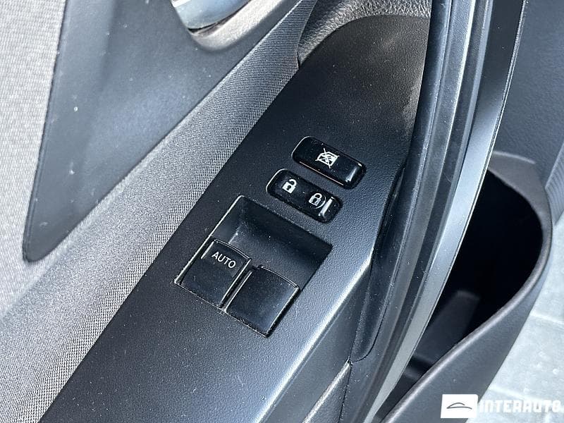 Toyota Auris 2016 — Миниатюра 15