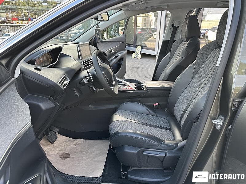 Peugeot 3008 2018 — Миниатюра 5