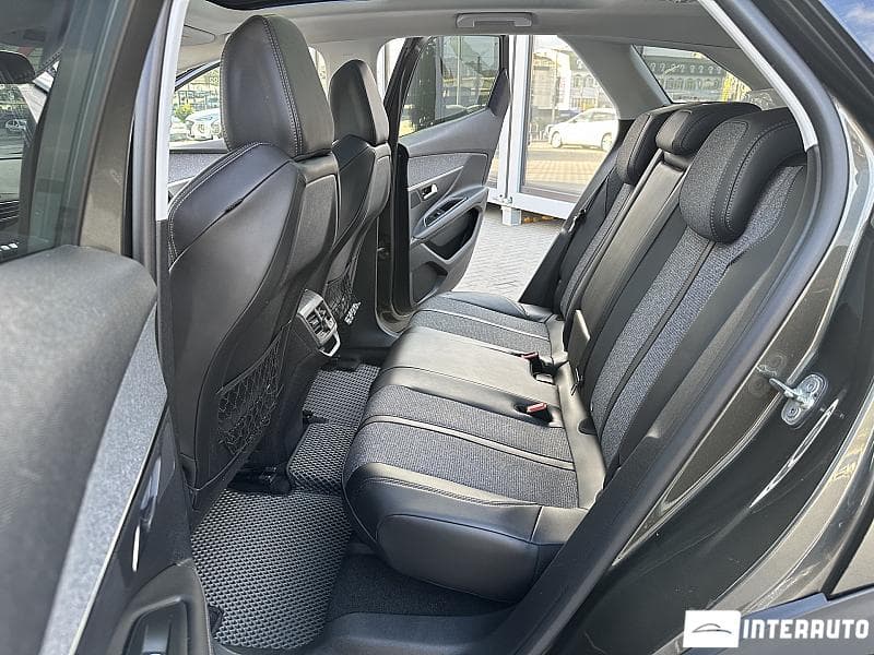 Peugeot 3008 2018 — Миниатюра 15